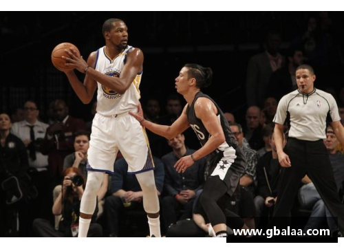 NBA萌神风采：探索球场上的潮流与魅力